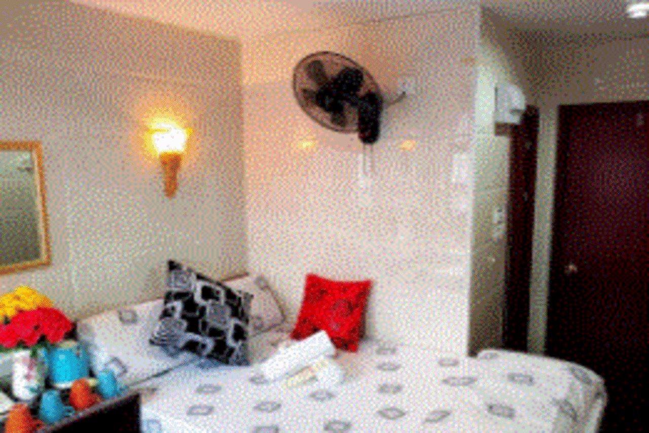 Days Hostel Block D Hong Kong Dış mekan fotoğraf